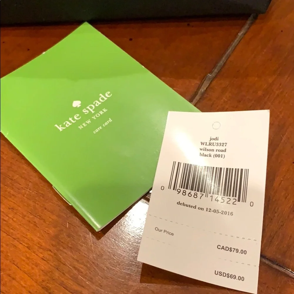 NWT Kate‎ Spade Jodi cosmetic bag!